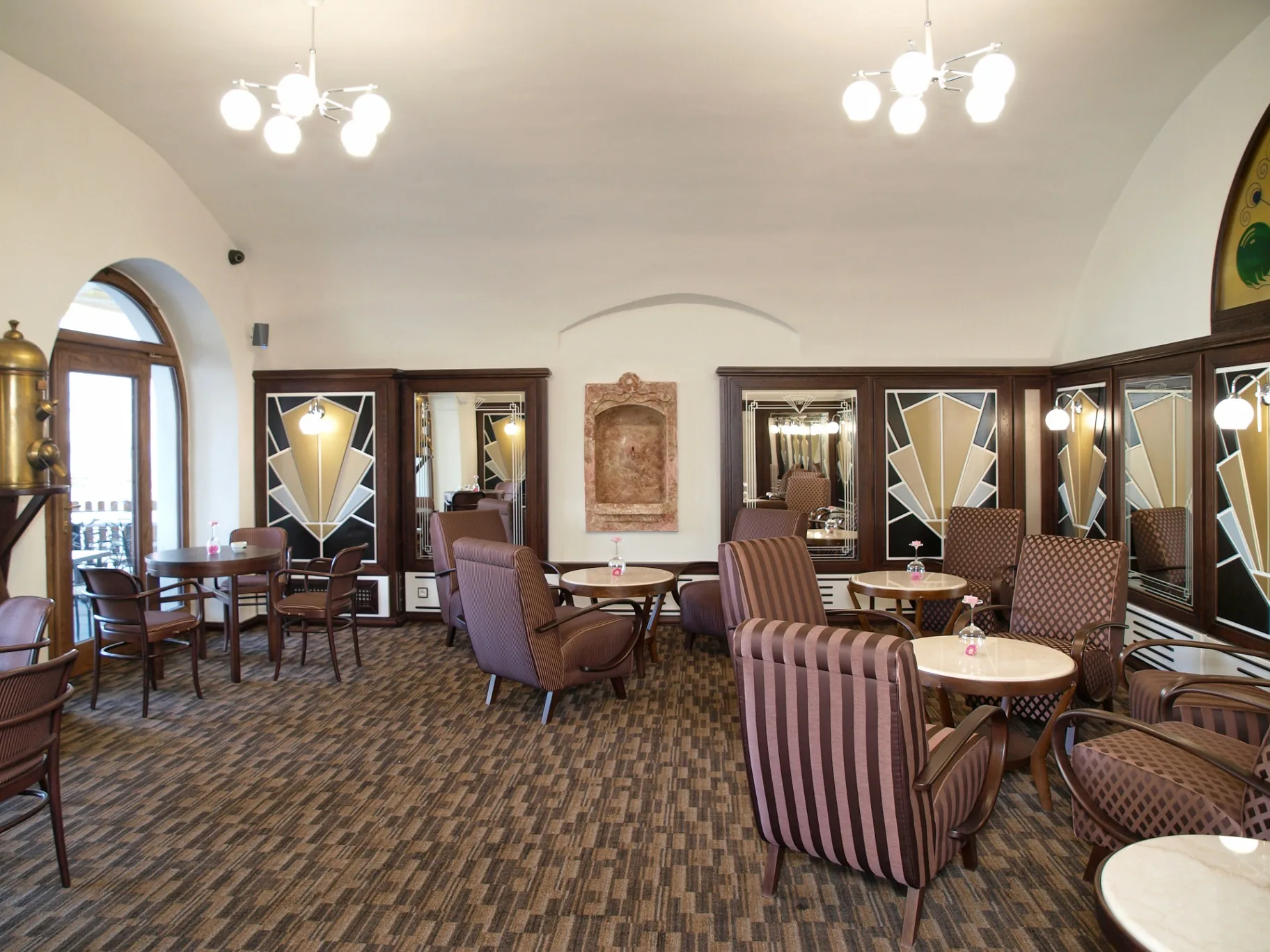 Art deco interior of Authentic Café